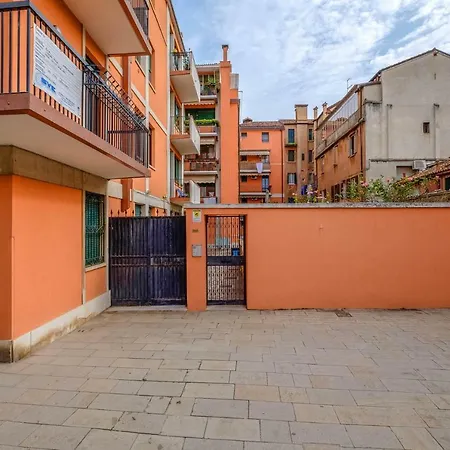 Apartment Casa Luminosa Venice