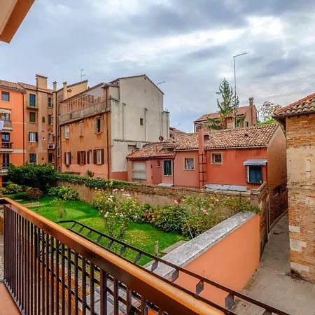 Apartment Casa Luminosa Venice